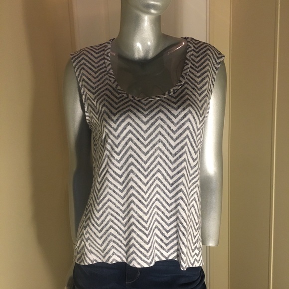 Athleta Tops - 3/$25 Athleta Striped Sleeveless Soft Tank Top. L
